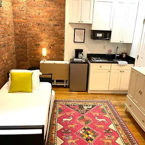 Nestel Nest 1 Bedroom Appartement